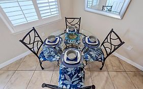 2 Bed-1 Bath With Sunroom, Private Pool And Beach Access!